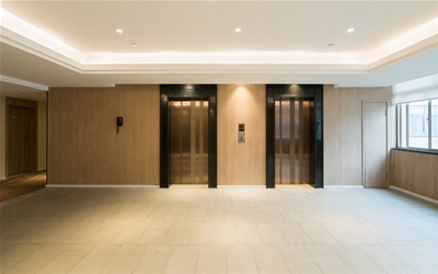 Passenger elevator