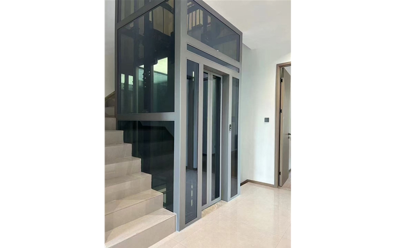 Villa elevator