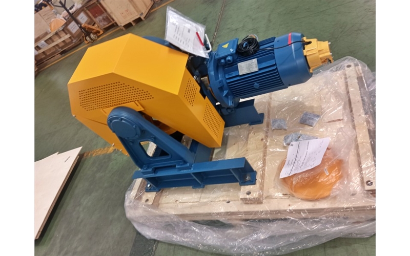 Traction machine