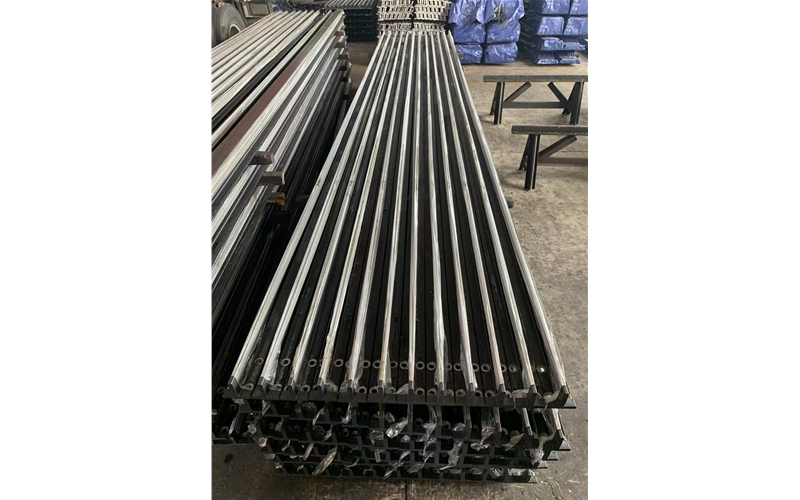 Guide rail